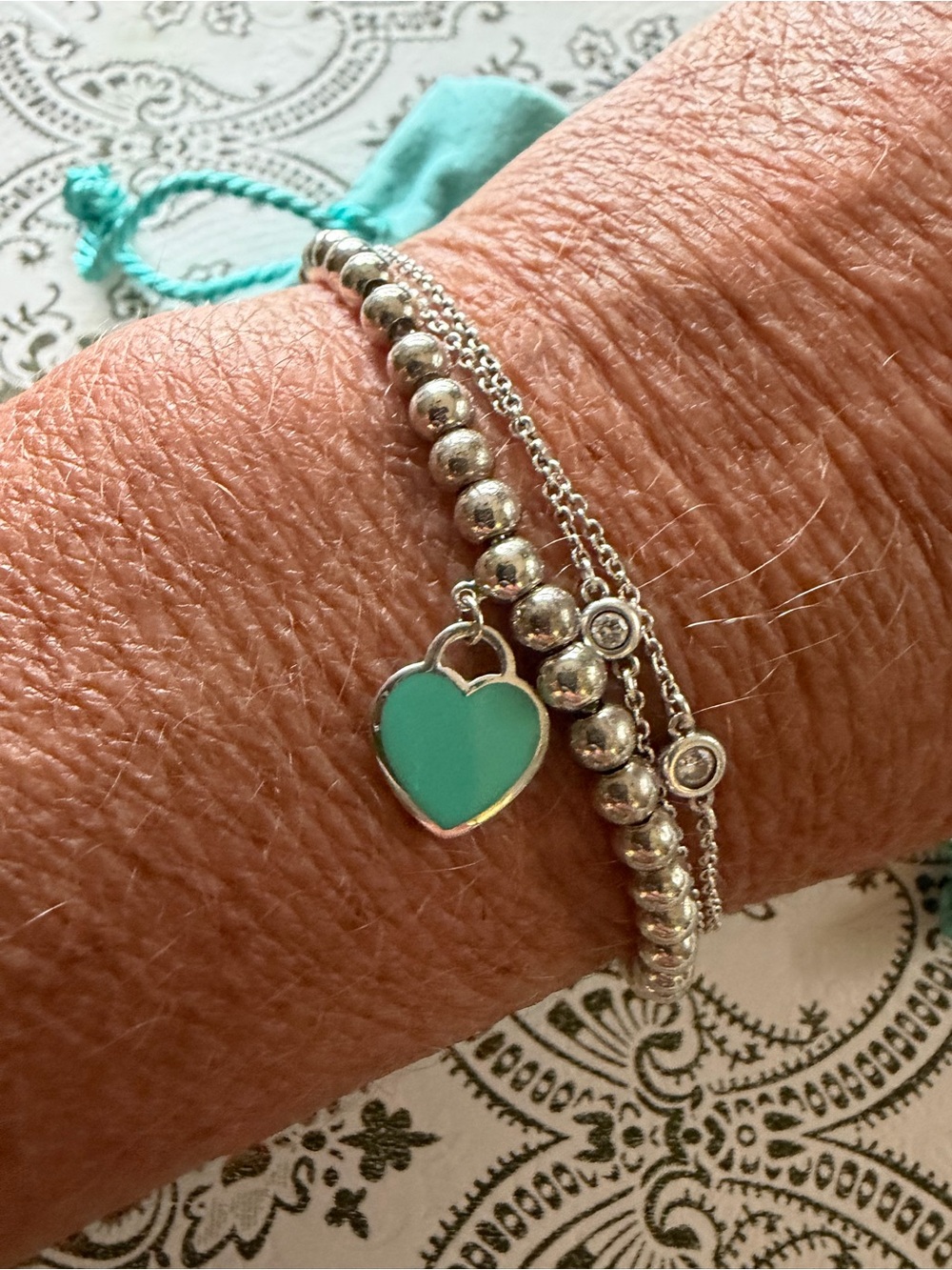 Tiffany & Co. Silver Bead Bracelet with blue Heart Charm - Picture 2 of 9